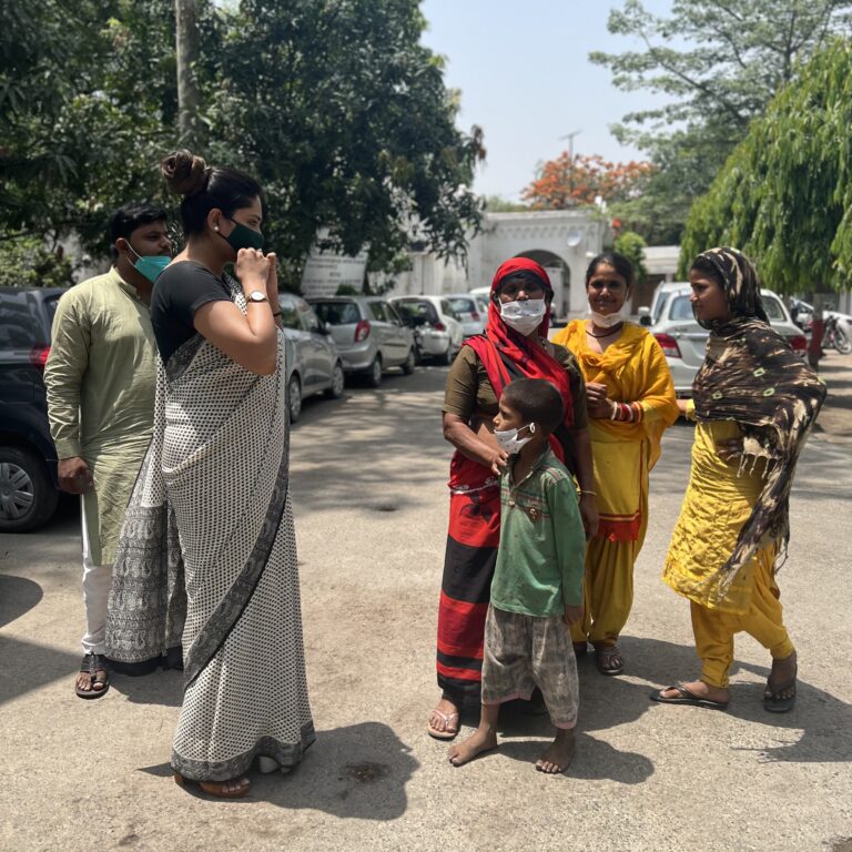 Log Kya Kahenge